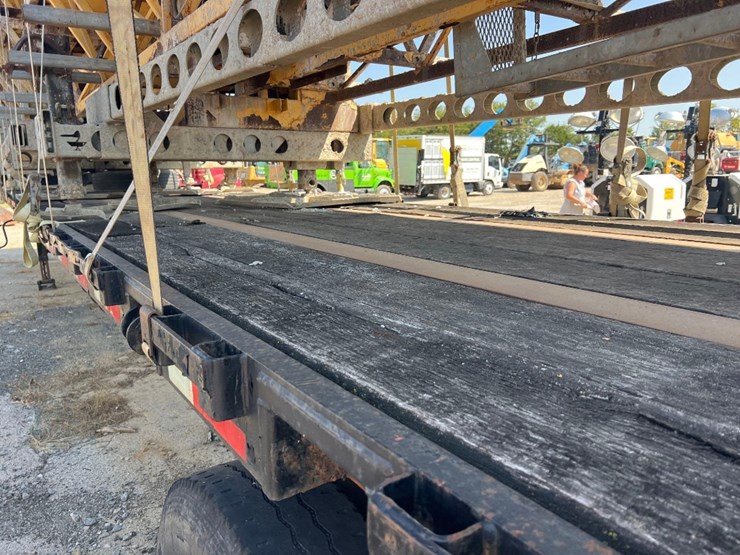 96"-x-53'-flatbed-trailer-image-11