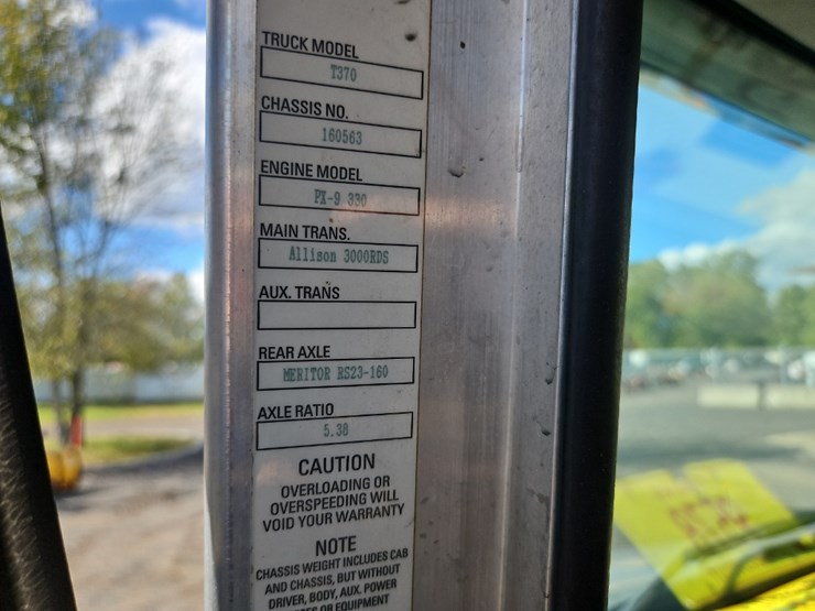 2017-kenworth-t370-image-31