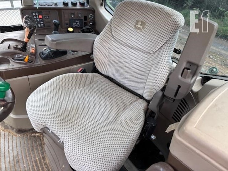 2005-john-deere-6420-image-17