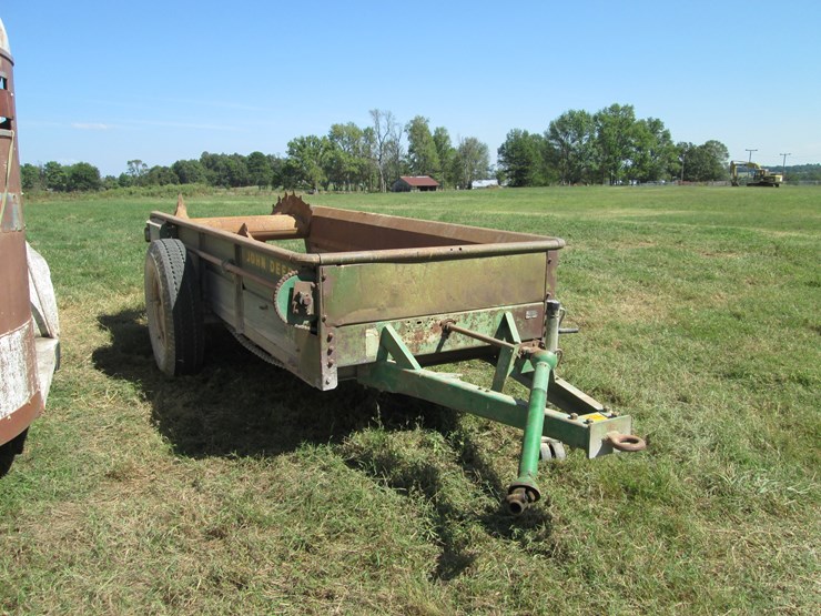 john-deere-33-image-2