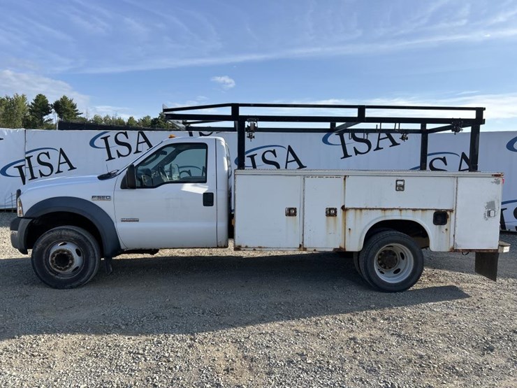 2006-ford-f550-image-2