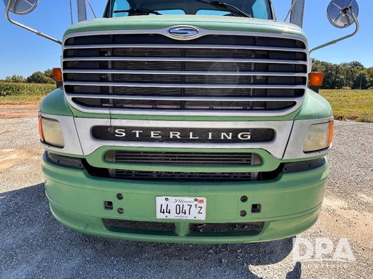 2004-sterling-day-cab-truck-(gp11427,-unit-31350)-image-16