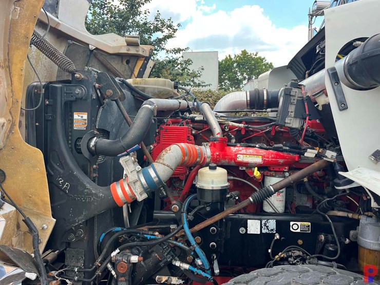 2013-kenworth-t800-image-10