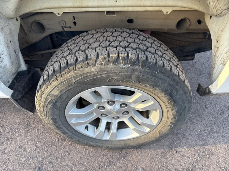 2019-chevrolet-1500-image-37