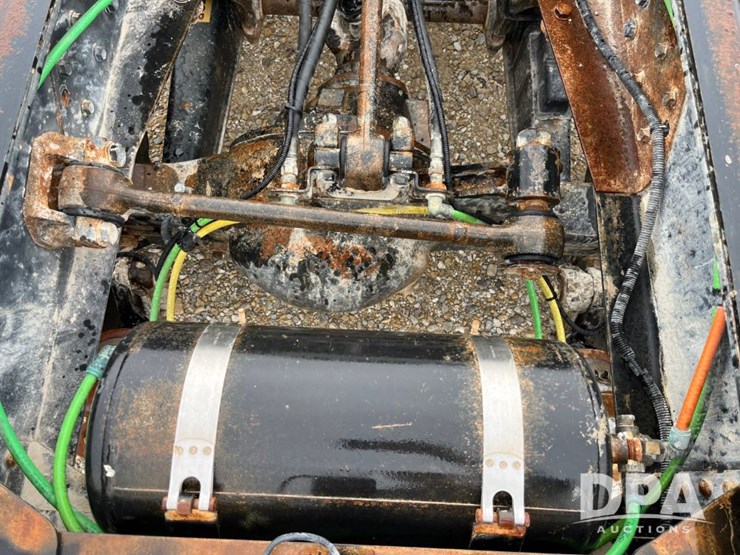 2005-chevrolet-c8500-cab/chassis-(jn0785,-unit-98847)-image-38