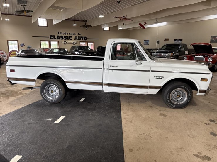 #1389-•-1970-chevrolet-cst/10-pickup-truck-image-6