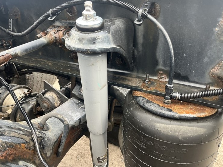 2020-kenworth-t680-image-87