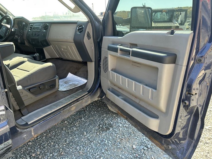 2010-ford-f250-xlt-image-53