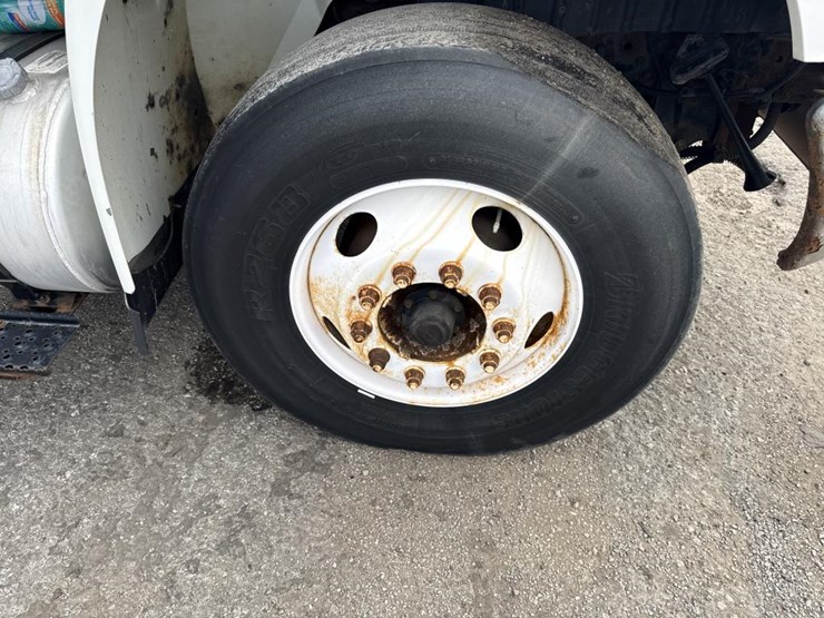 2007-international-durastar-4400-image-50