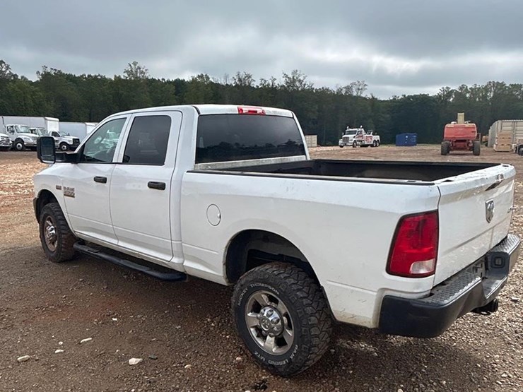 2013-ram-2500-hd-image-4