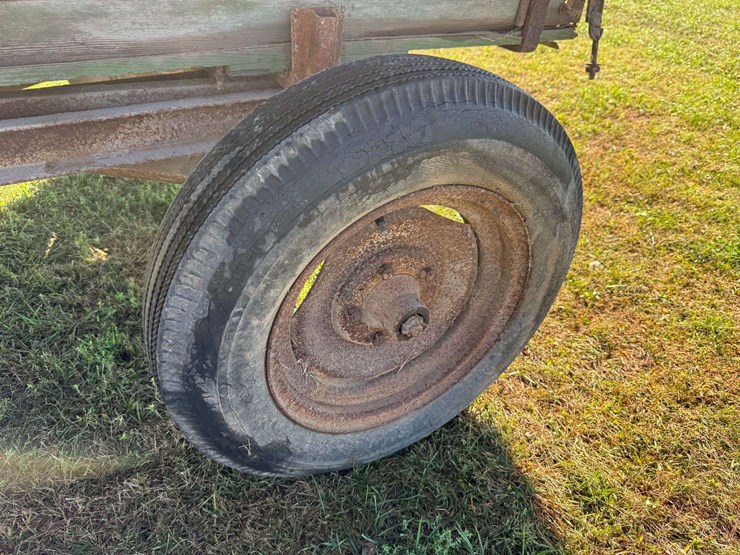 old-wooden-flairbox-trailer-image-12