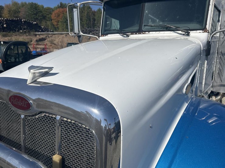 2007-peterbilt-386-image-14