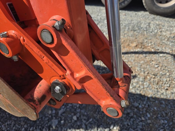 2019-kubota-bx23s-image-38