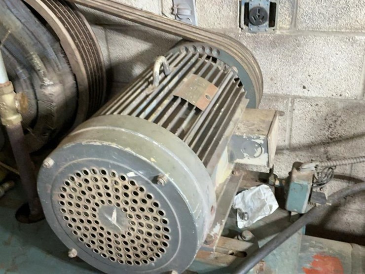 #118-•-quincy-air-compressor-image-9