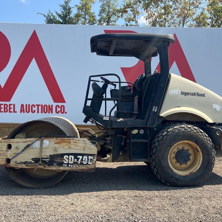 2005 INGERSOLL-RAND SD70D