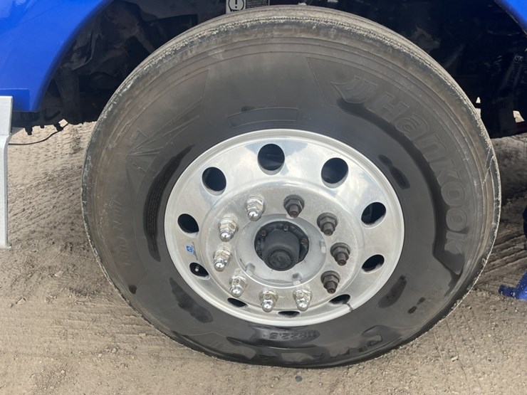 2020-kenworth-t680-image-149