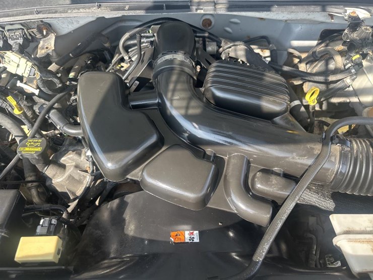 2010-ford-f250-image-36
