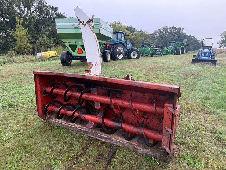 8’-dual-stage-3pt-snowblower,-hydraulic-spout,-540-pto,-working-order-per-seller-image-5