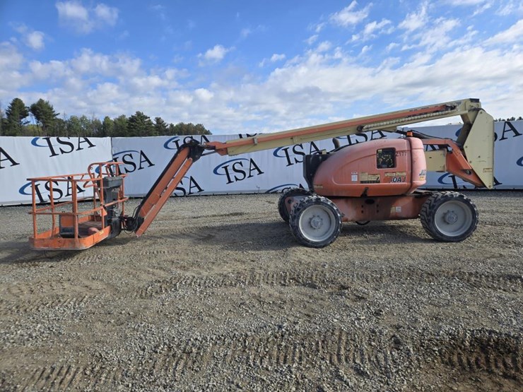 2015-jlg-600aj-image-2