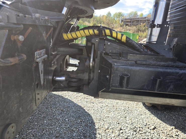 2010-john-deere-2010-image-69