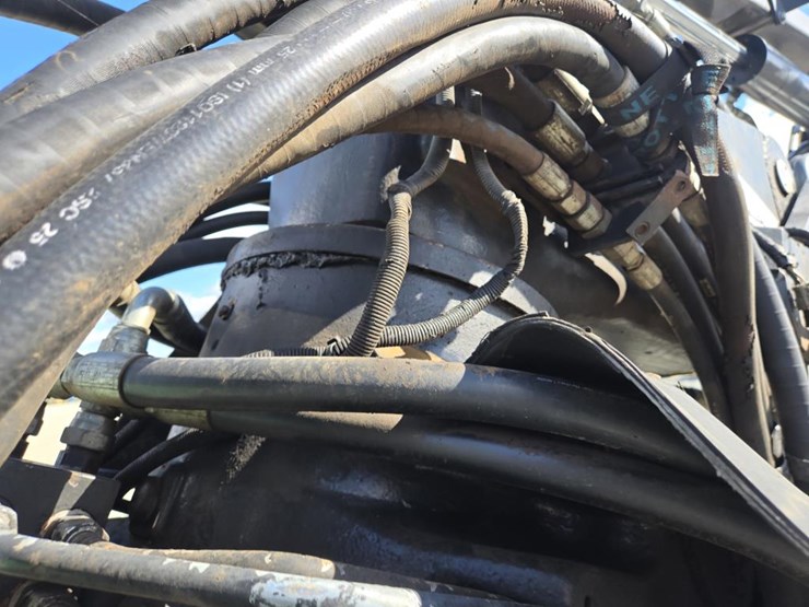 2010-john-deere-2010-image-50