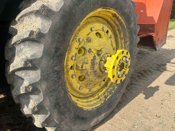 2020-john-deere-6175r-image-4