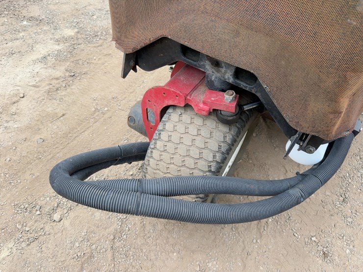 toro-groundsmaster-3500d-image-9