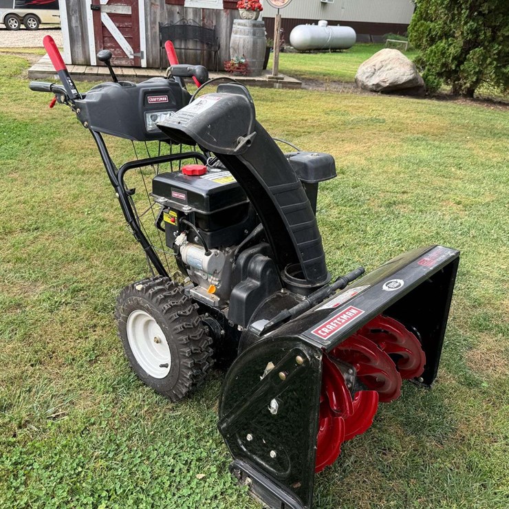 Craftsman 28” Snowblower, Electric Start, Running Condition Per Seller