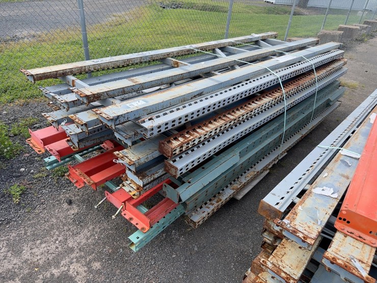 quantity-of-pallet-racking-image-1