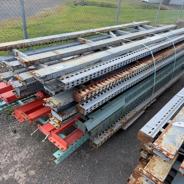 QUANTITY OF PALLET RACKING