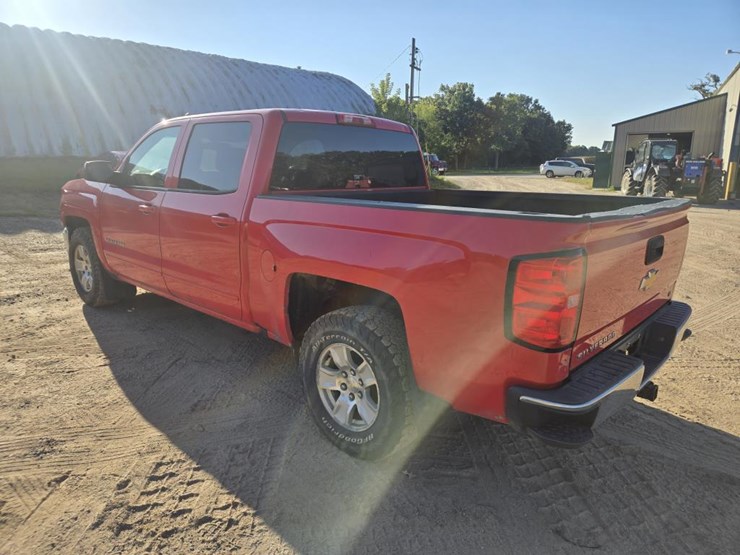 2016-chevrolet-silverado-1500-image-3