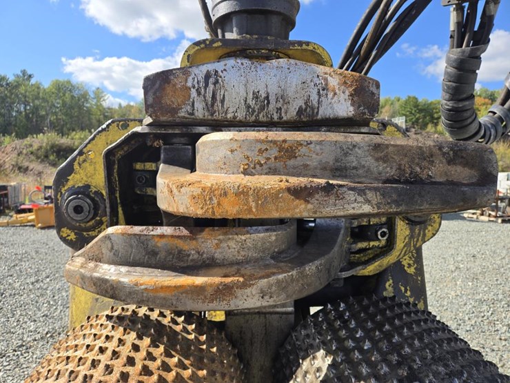 2010-john-deere-2010-image-26