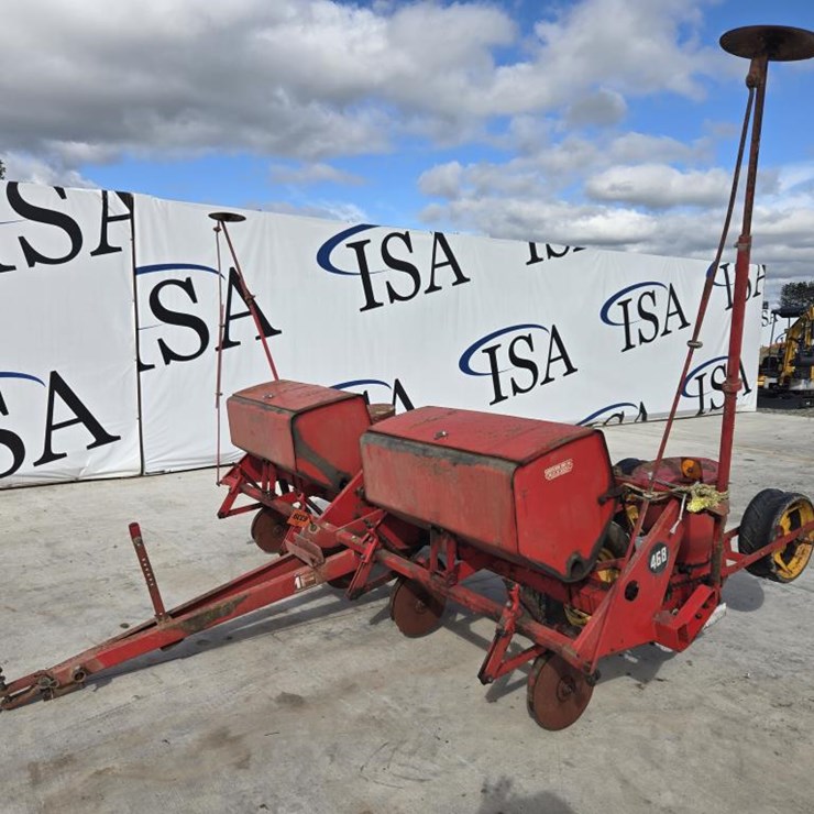MASSEY-FERGUSON 468