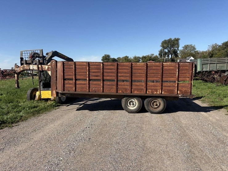 5th-wheel-trailer,-16’,-80”-wide,-42”-sides,-steel-floor-and-sides,-hoist,-tandem-axle,-7.00-15-tire-image-2