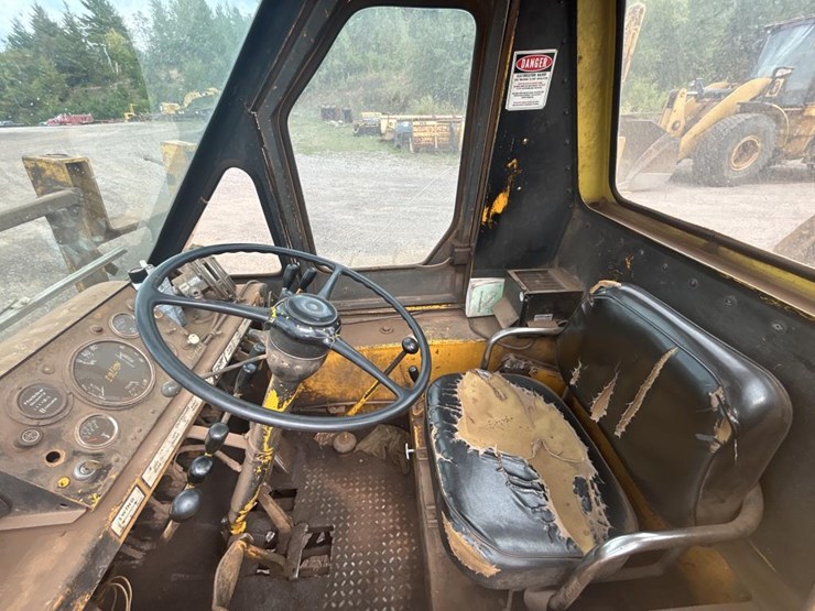 #1800-•-galion-2-stage-crane-truck-image-44