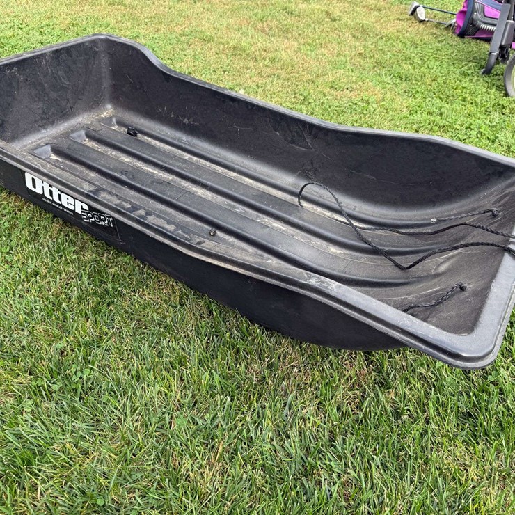 Otter Ice Fishing Sled