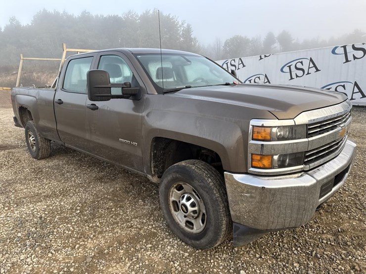 2015-chevrolet-2500-image-7