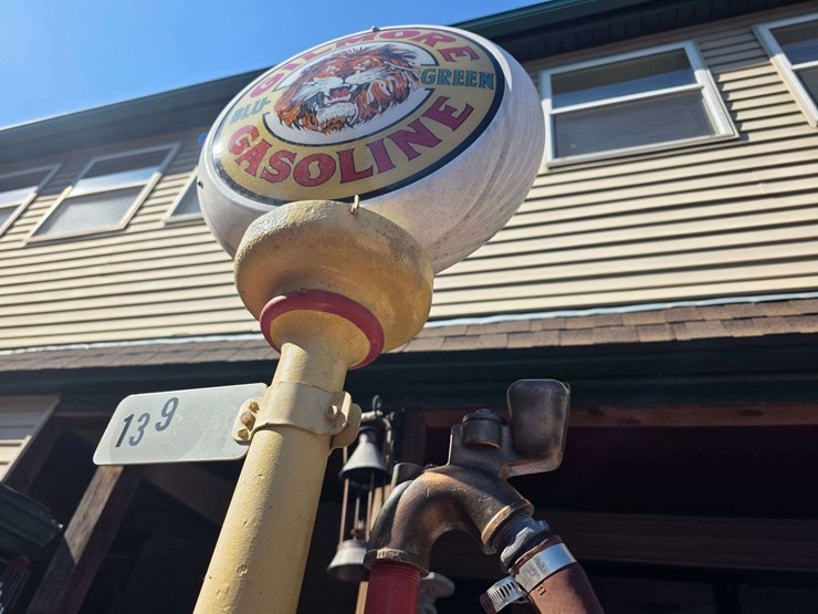 gilmore-ethyl-gasoline-pump,-working-order-(early-gilbert-and-barker-non-visible-pump)-image-8