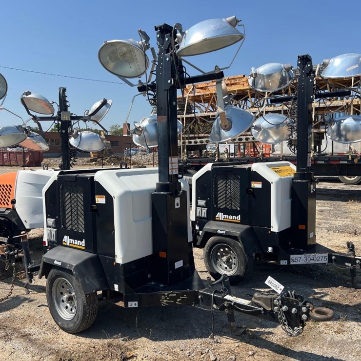 2019 ALLMAND NIGHT-LIFE V SERIES LIGHT PLANT