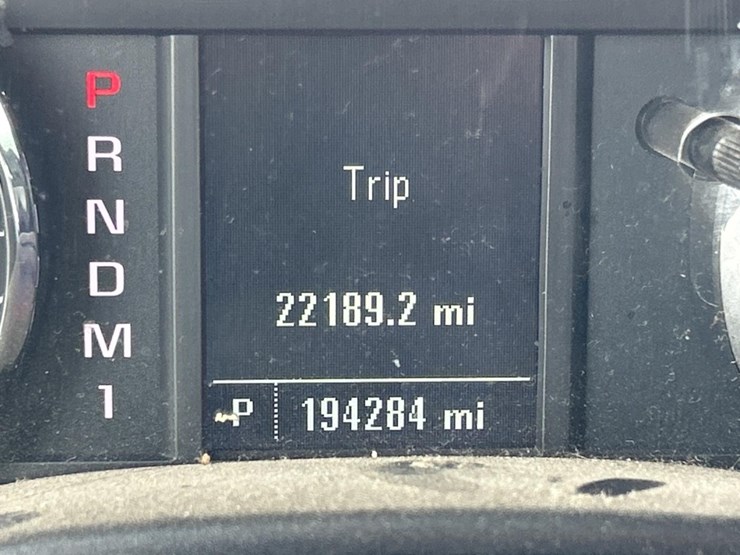 2016-chevrolet-2500hd-image-56