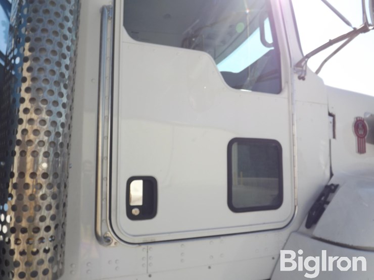 2014-kenworth-t400-image-19