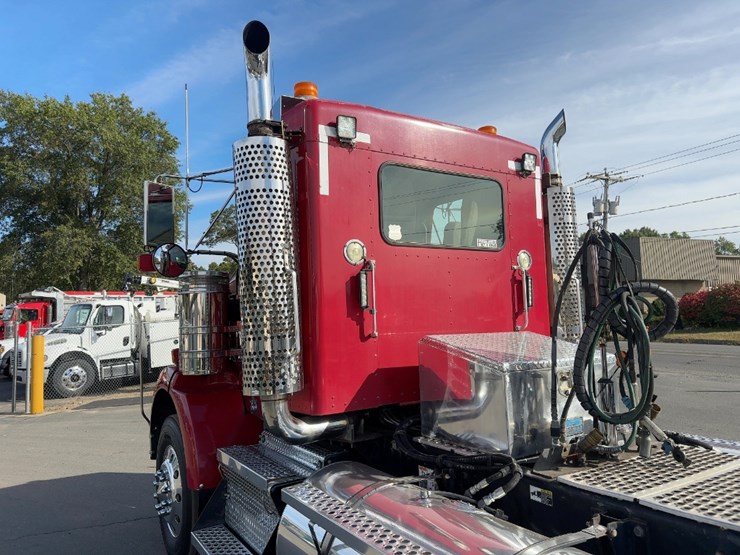 2007-kenworth-t800-image-23