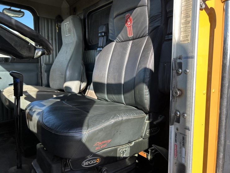 2000-kenworth-t800-image-70