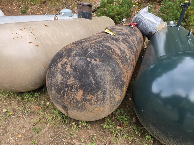 #2830-•-master-1000-gallon-underground-lp-tank-image-1