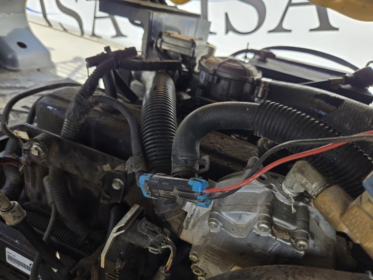 hyundai-25lc-7m-image-38