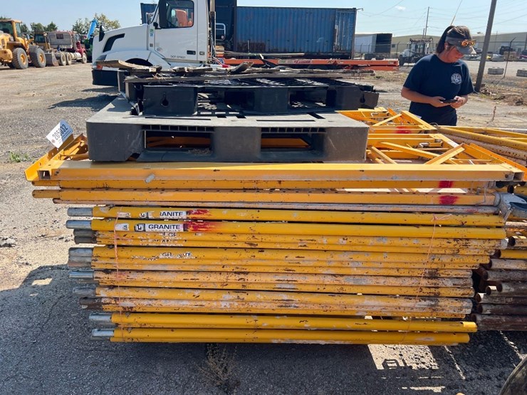 pallet-of-scaffolding-(approx.-16-pc)-image-2
