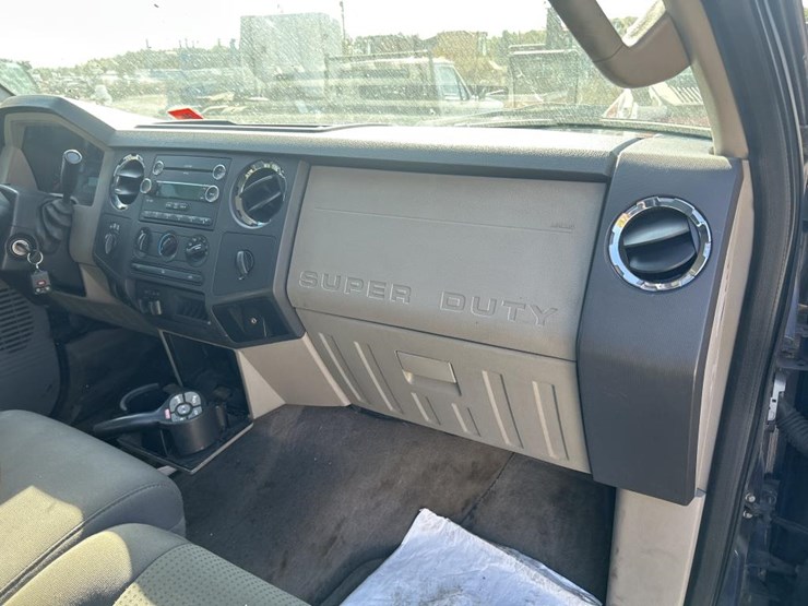 2010-ford-f250-xlt-image-55
