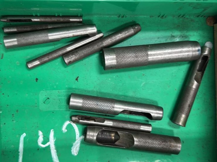 #142-•-leather-punches-&-snap-ring-pliers-image-2