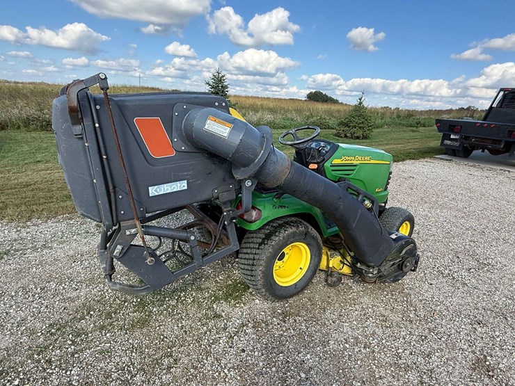 john-deere-x485-image-4
