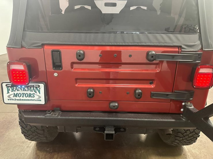 1999-jeep-wrangler-sport-image-9